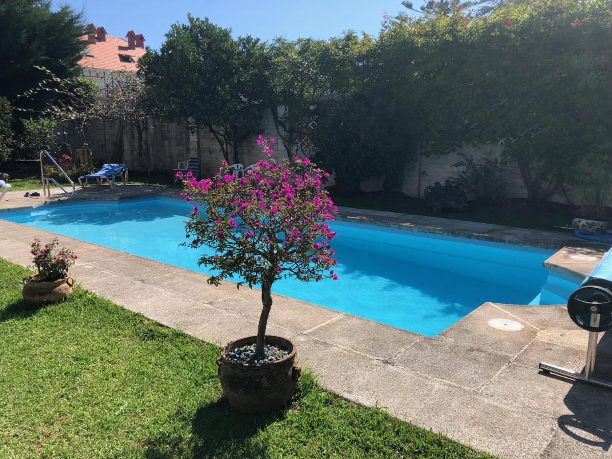 Chalet Al Lado De La Playa Con Piscina Privada, Jardin Y Barbacoa, Fronton, 6 Habitaciones Laredo Buitenkant foto