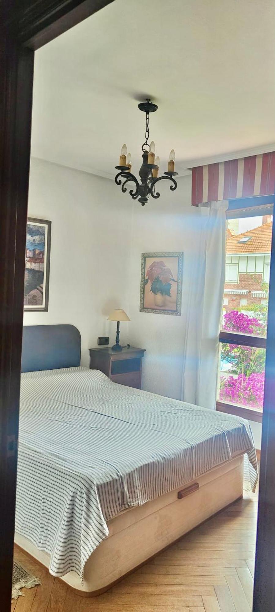 Chalet Al Lado De La Playa Con Piscina Privada, Jardin Y Barbacoa, Fronton, 6 Habitaciones Laredo Buitenkant foto